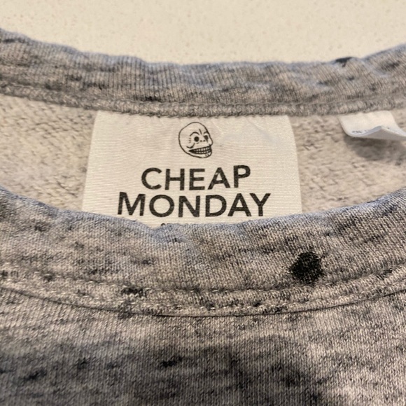 Men’s sweater - Picture 2 of 3